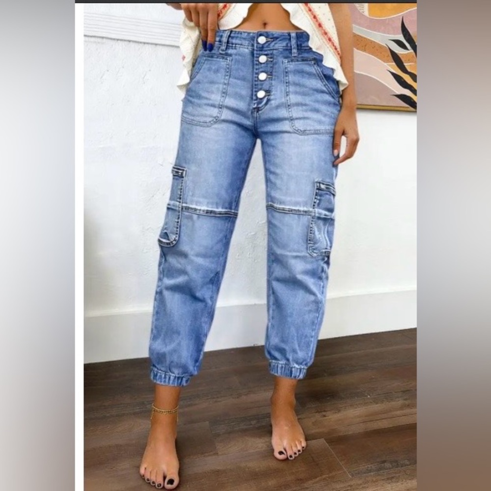 Flamingals Multi Pocket Button Fly Mid Rise Straight Leg Jeans